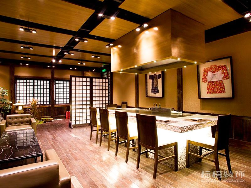 關(guān)于深圳餐飲餐廳裝修設(shè)計要點是什么?